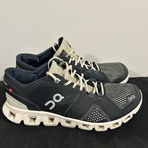 Cloud X women’s running shoe